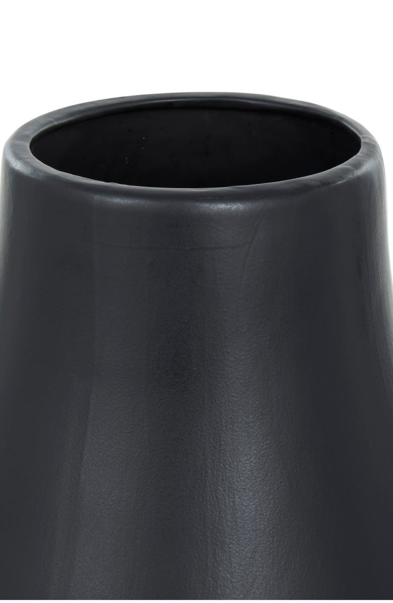 VIVIAN LUNE HOME Black Ceramic Vase, Alternate, color, 