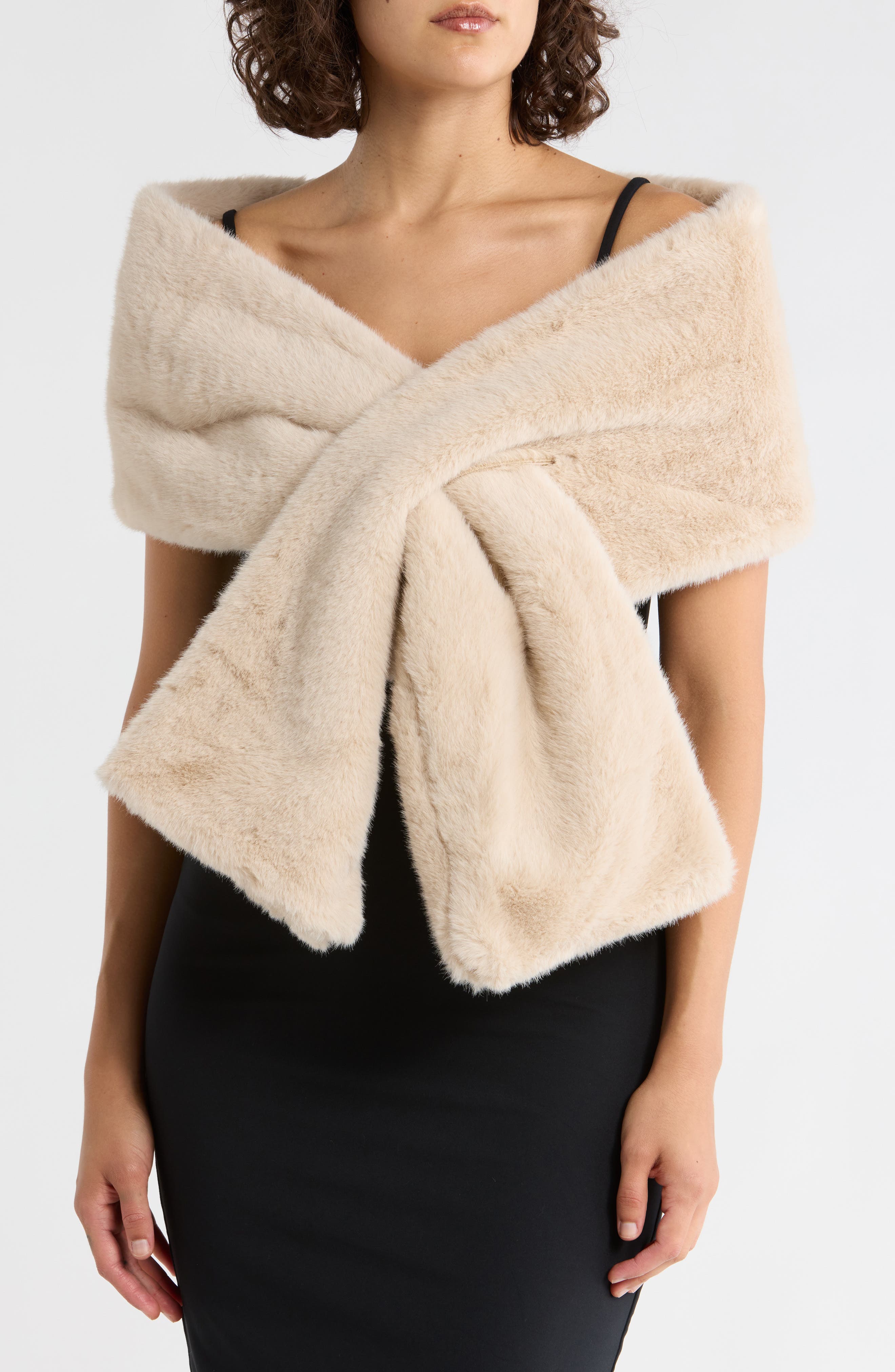 NORDSTROM RACK Faux Fur Occasion Stole
