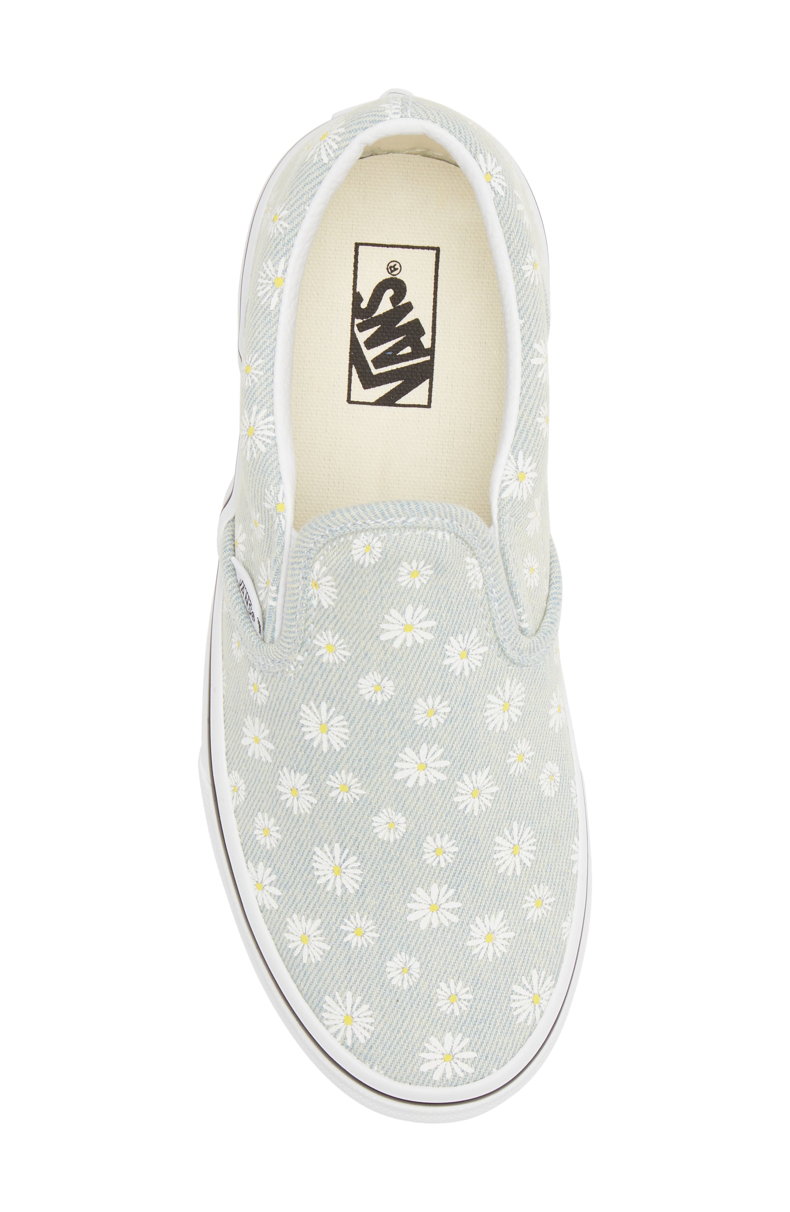 Vans Kids' Daisy Classic Slip-On Shoe, Alternate, color, 