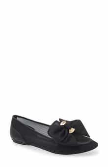 KARL LAGERFELD PARIS Velicity Bow Loafer