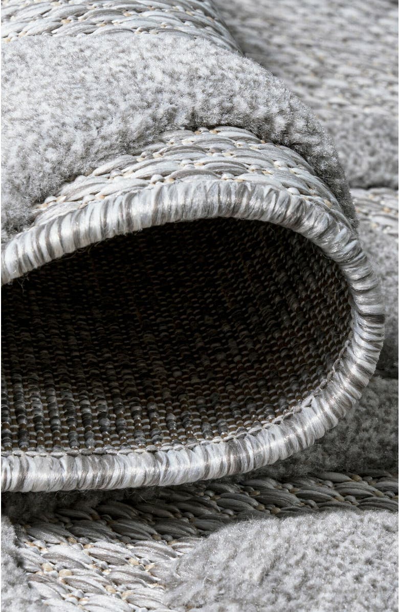 JONATHAN Y Peralta Moroccan Diamond Indoor/Outdoor Area Rug, Alternate, color, Light Gray