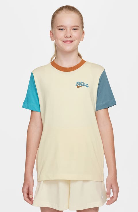 Kids' Sportswear Club Cotton T-Shirt (Big Kid)