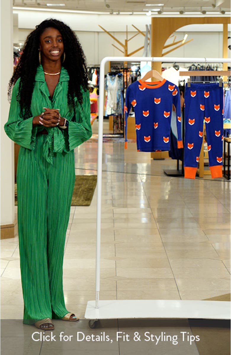 Kids' Fox Print Fitted Two-Piece Cotton Pajamas, sales video thumbnail