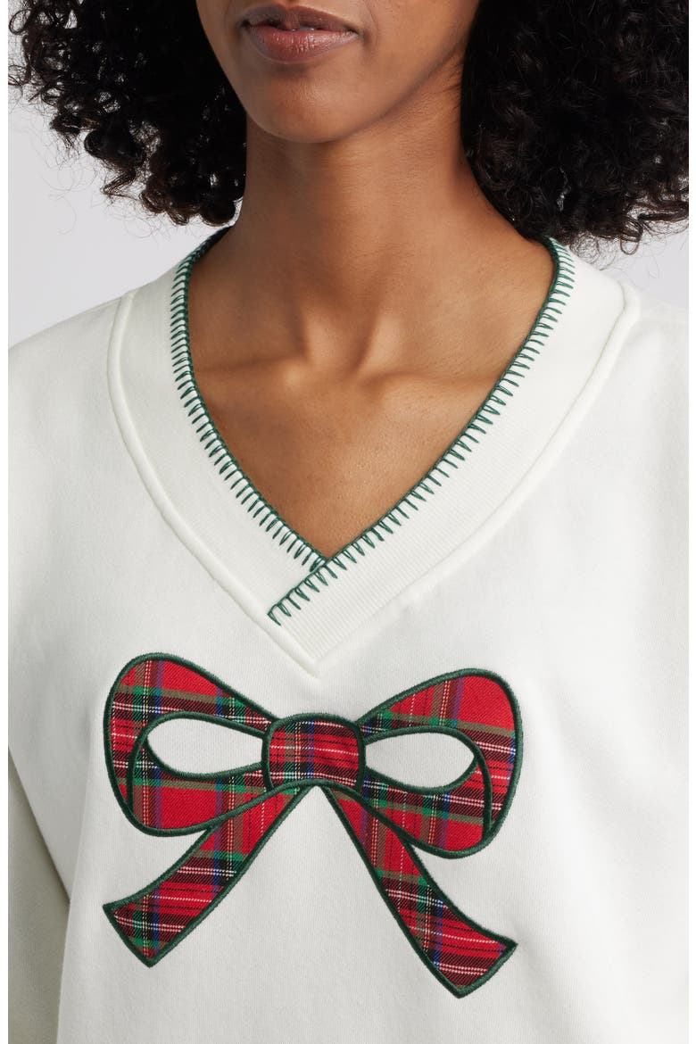 Bow Appliqué V-Neck Graphic Sweatshirt, Alternate, color, MARSHMALLOW
