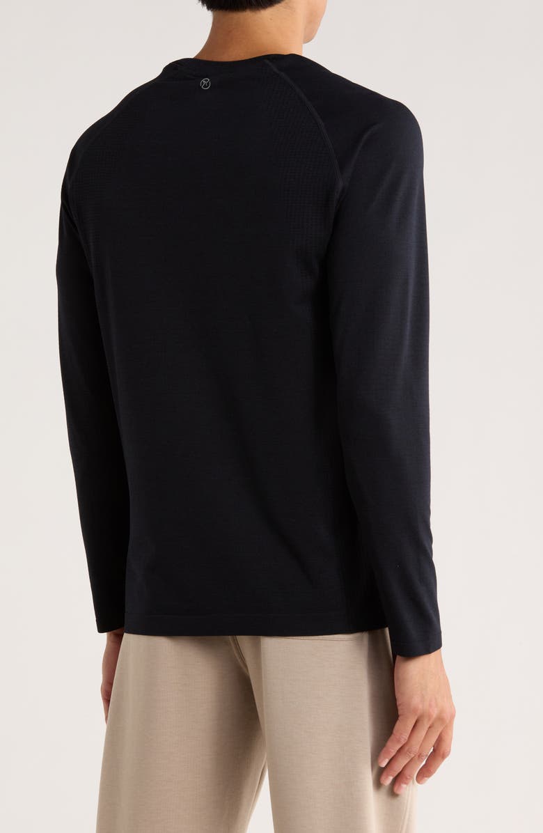 90 DEGREE BY REFLEX Seamless Core Flex Long Sleeve T-Shirt, Alternate, color, Black