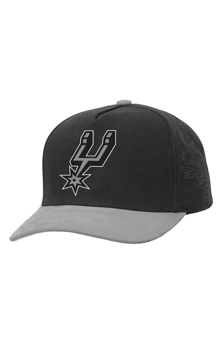Mitchell & Ness Men's Mitchell & Ness  Black/Gray San Antonio Spurs May Flowers Adjustable Hat, Main, color, Black