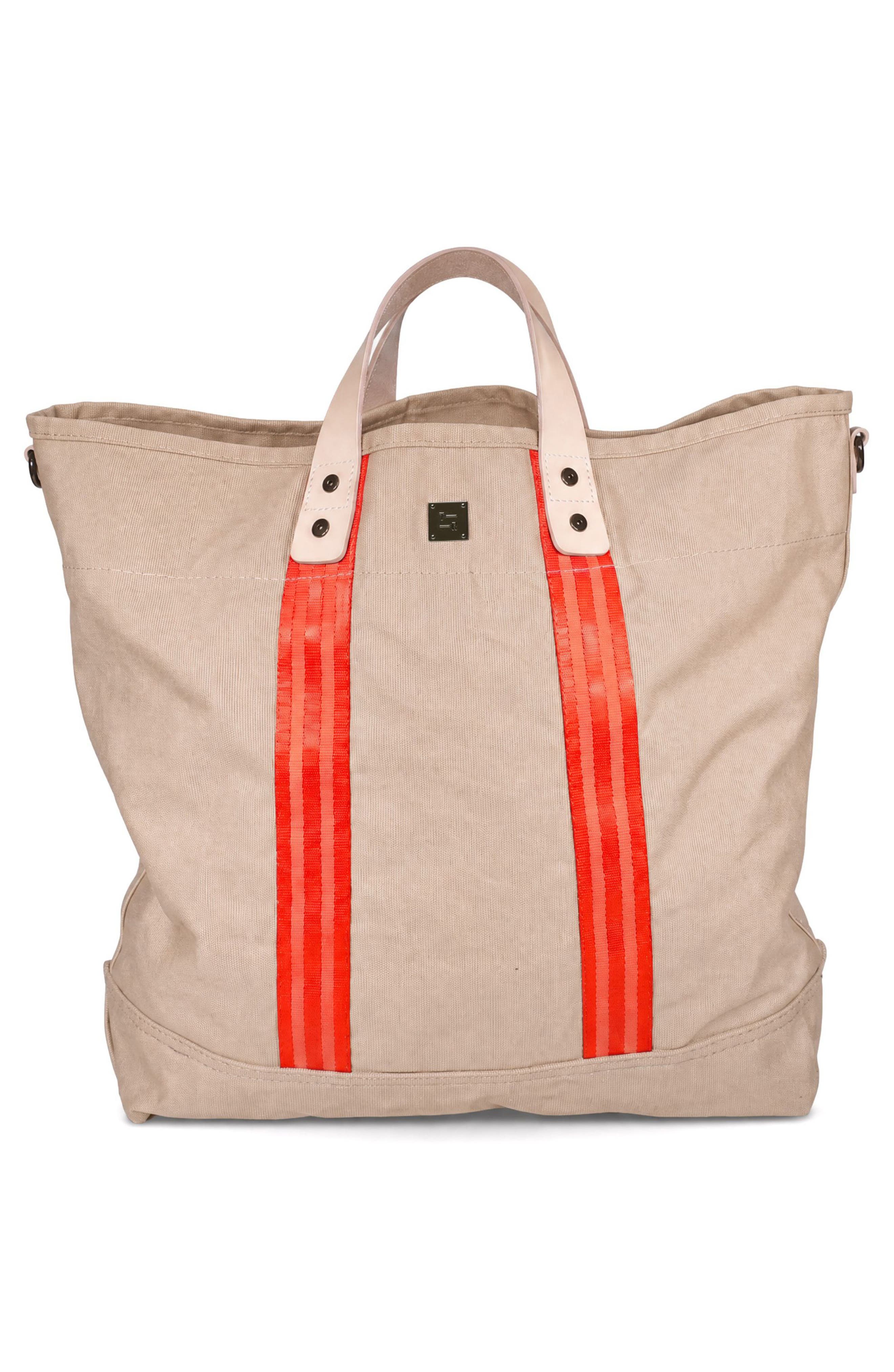 THINK ROYLN Daydream Canvas Tote, Alternate, color, Sandcastle Canvas