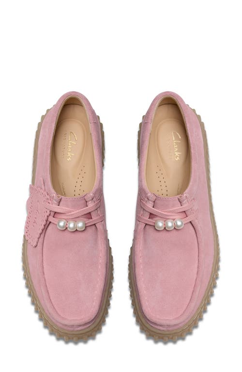 Clarksr Clarks(r) Torhill Bee Chukka Sneaker In Pink
