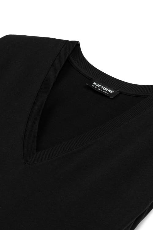 NOCTURNE NOCTURNE V-NECK PADDED T-SHIRT