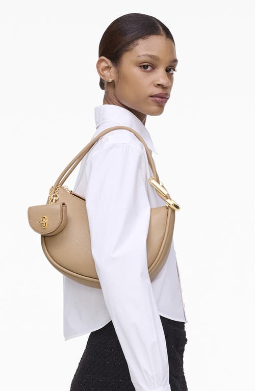 Marc Jacobs The Crescent Leather Shoulder Bag In Camel