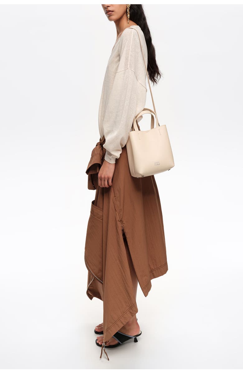 Bimba y Lola Small leather Chihuahua Bag SS26, Alternate, color, Sand