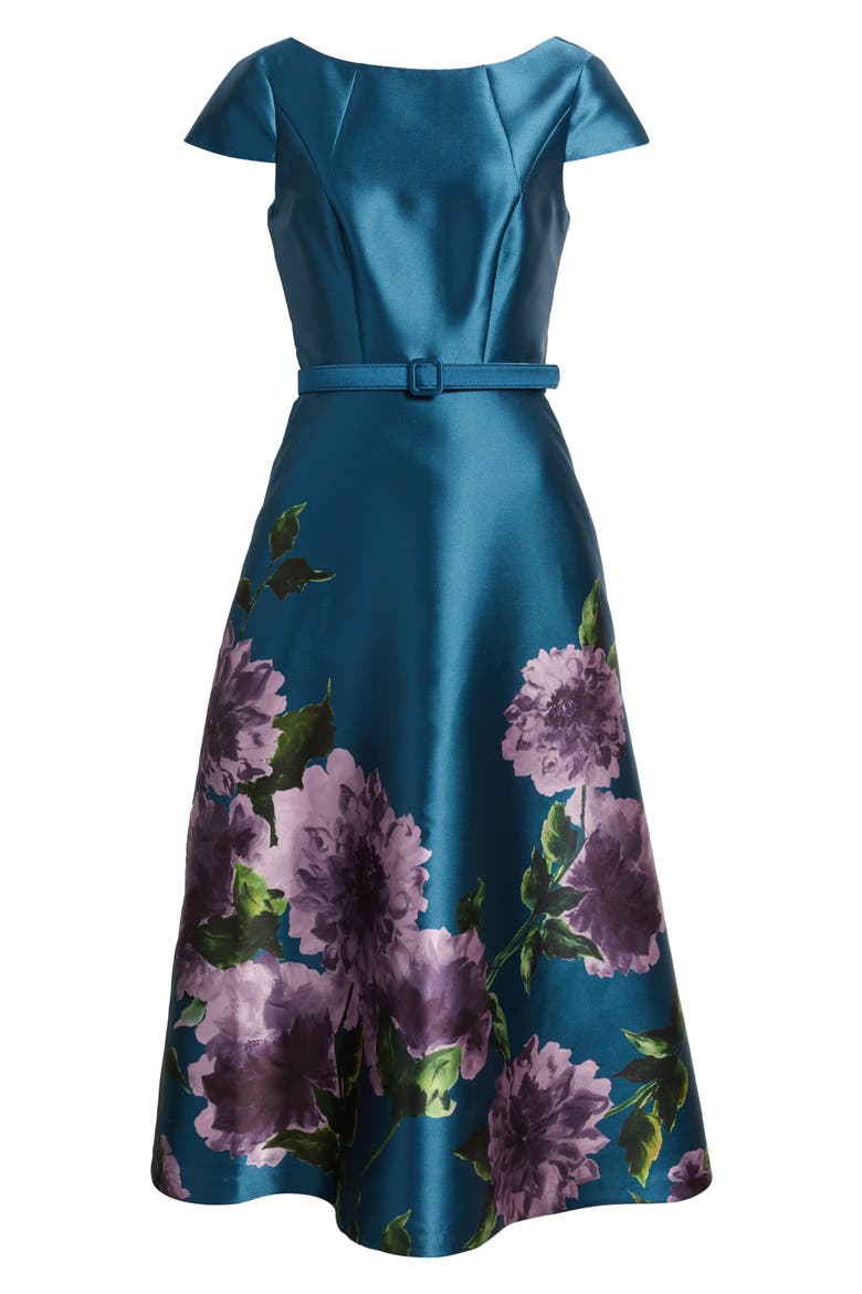 chiffon trapeze dress Maui Dress, Gold backstyle_Open Back and formal gatherings Color:Paradise Green Blue Chain-print Wrap Dress