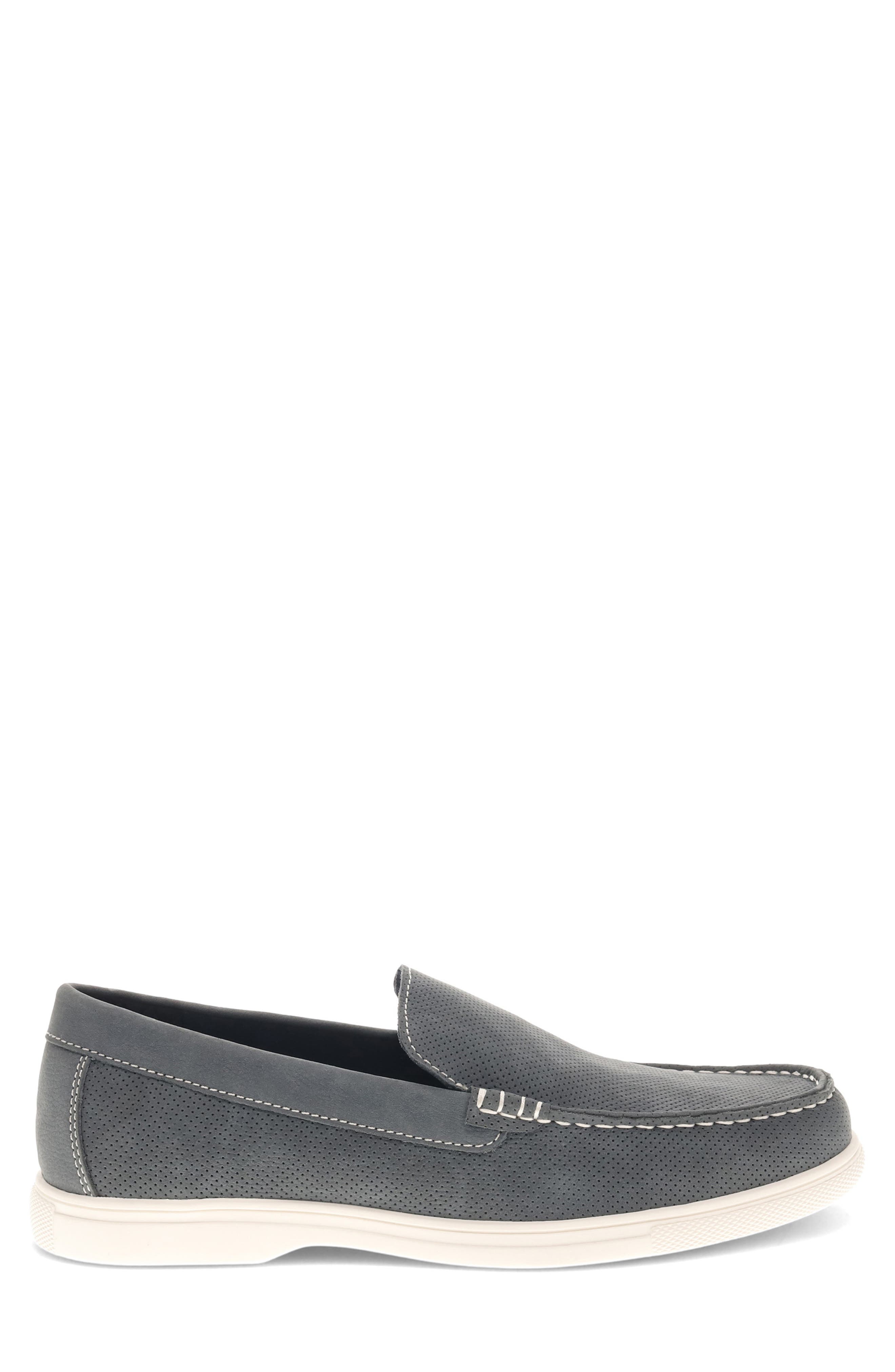 Bancroft Peforated Loafer, Alternate, color, NAVY