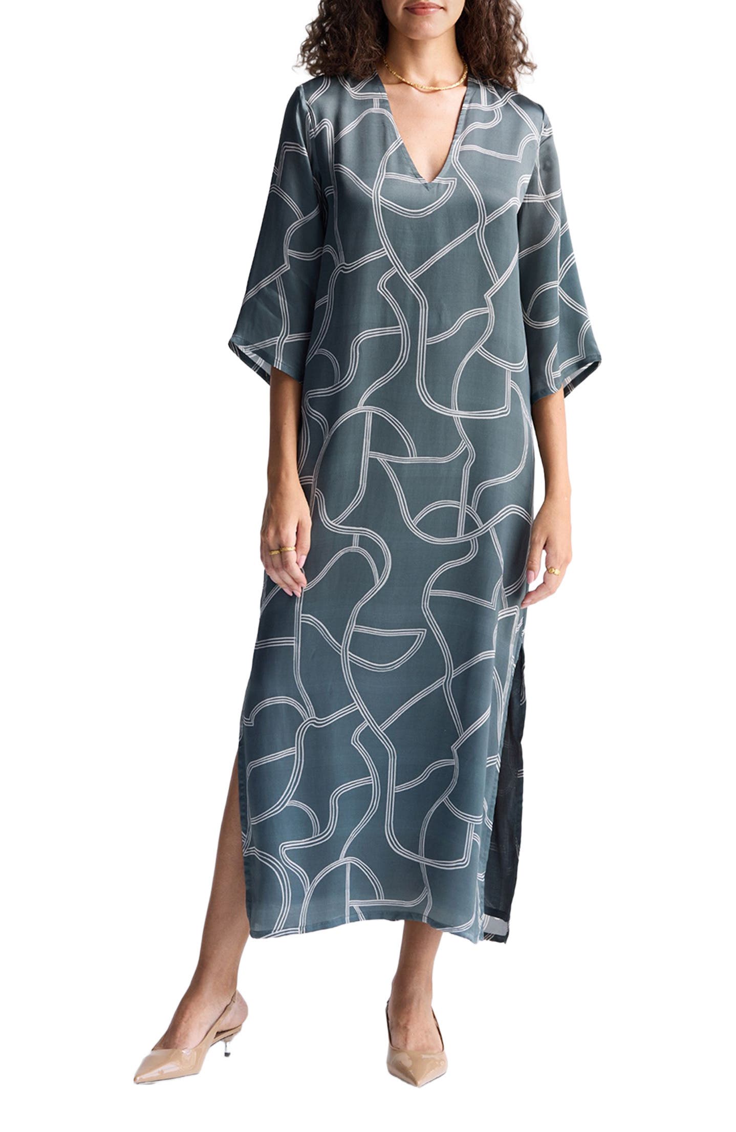 Maxi Dress with Side Slits - image 3
