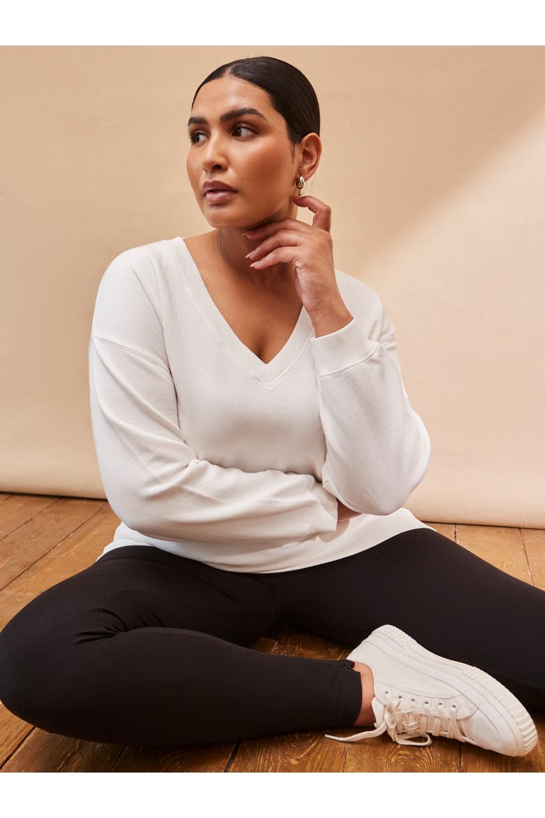 V-Neck Sweatshirt, Alternate, color, Cream