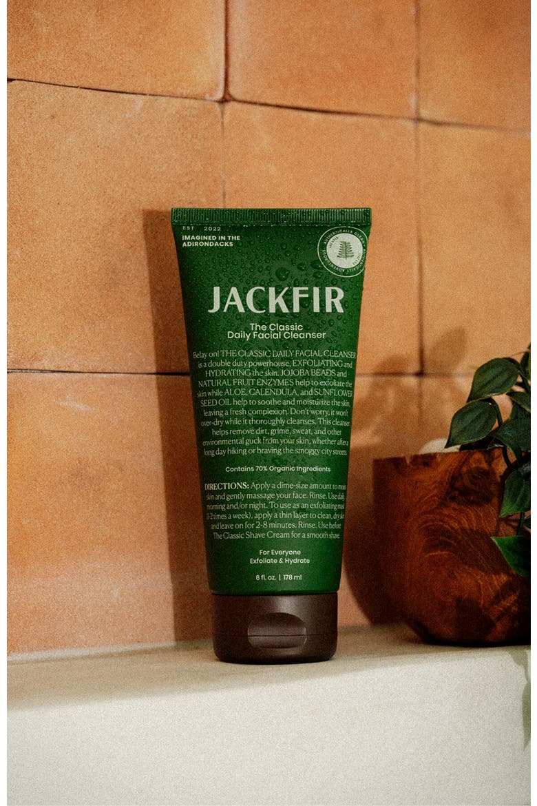 The Classic Daily Facial Cleanser, Alternate, color, Forest Green