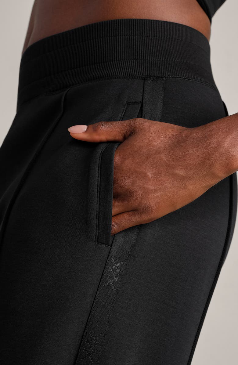 Rhone DreamGlow Trousers, Alternate, color, Pure Black Heather