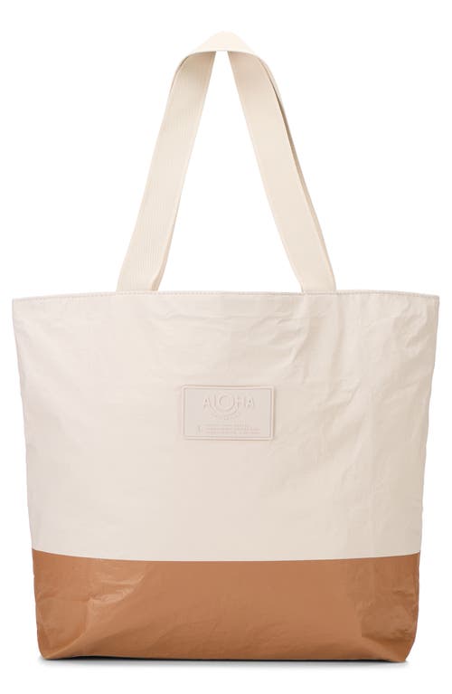 Aloha Collection Dipped Day Tripper Water Resistant Tyvek® Tote In Toffee/sandstone
