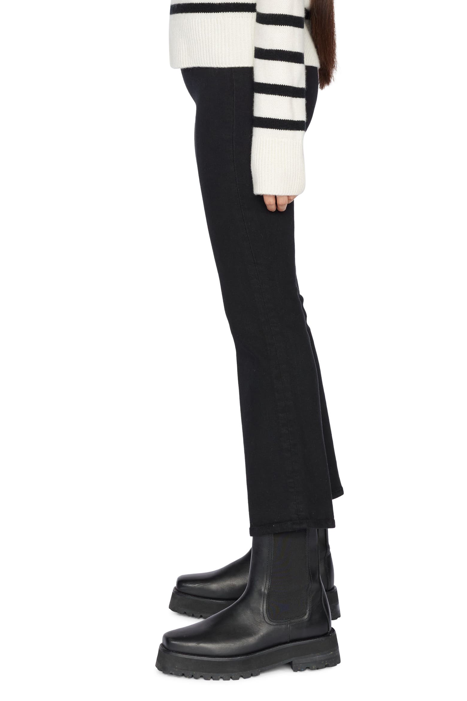 Mini Aircraft Set FRAME Jet Set Crop Mini Bootcut Pull-On Jeans (Women) | Nordstromrack