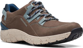 Clarks women's wave trek sneaker on sale