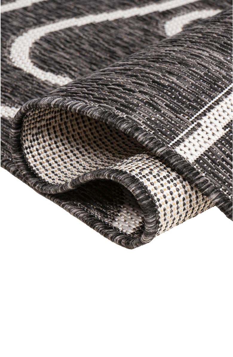 JONATHAN Y Nolan Modern Coastal Organic Shapes Indoor/Outdoor Area Rug, Alternate, color, Black/Cream