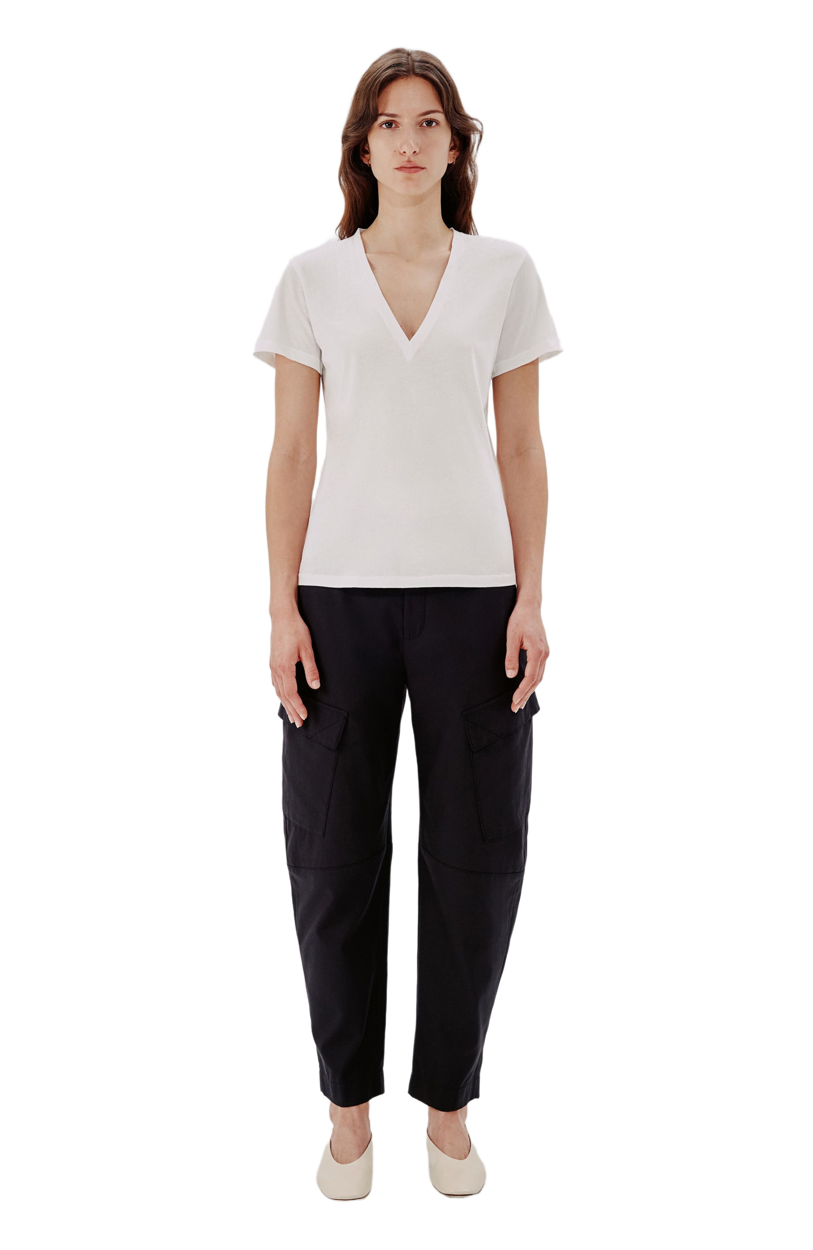 V-NECK TEE - image 3