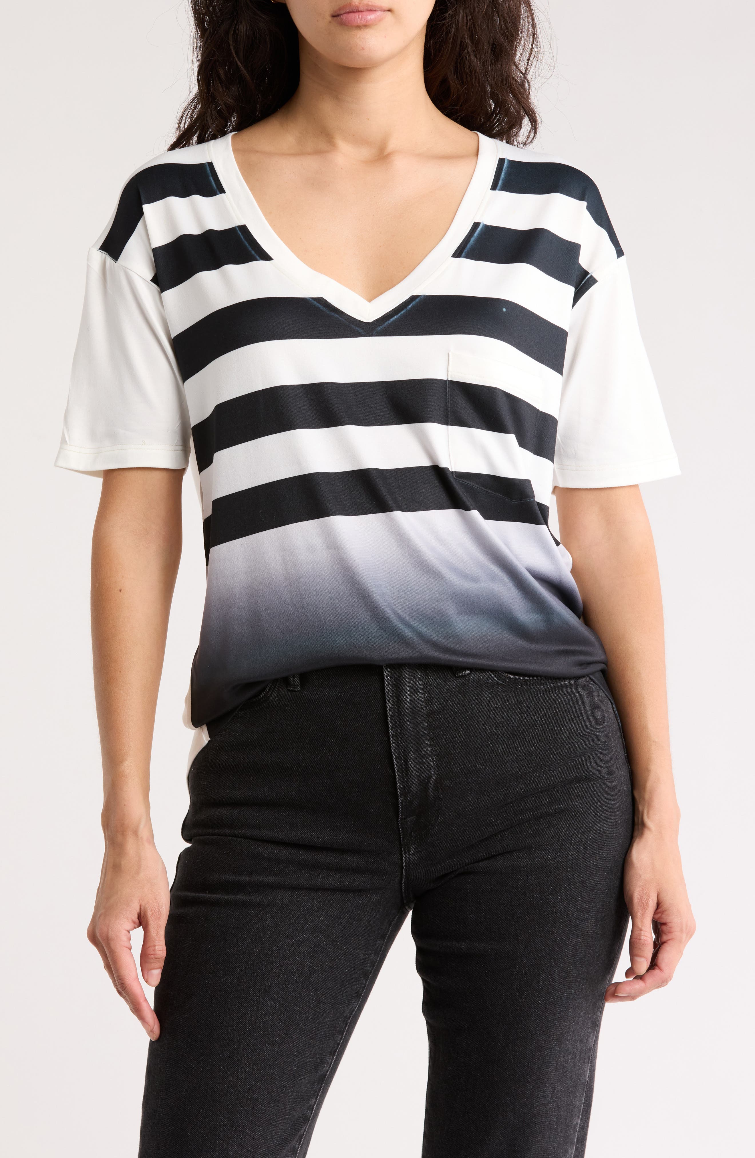 selected WHITE BLACK STRIPE DIP PRINT