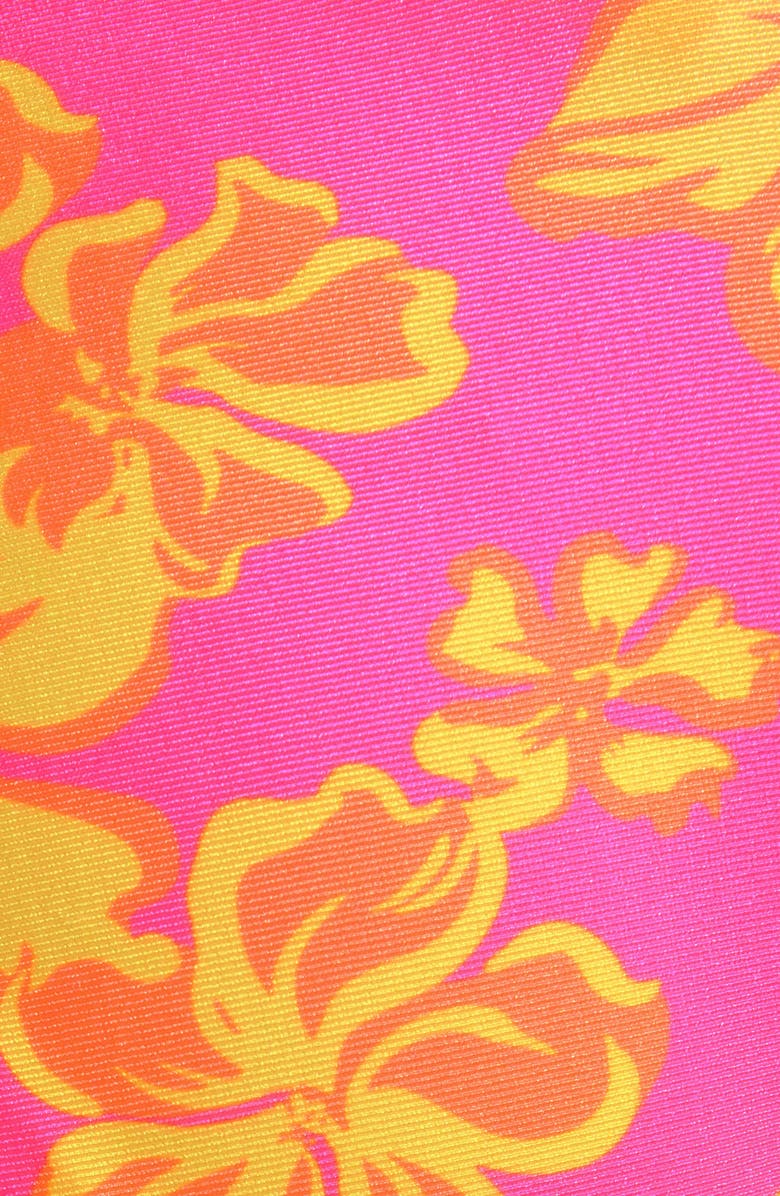 Kulani Kinis V-Cut Bikini Bottoms, Alternate, color, 