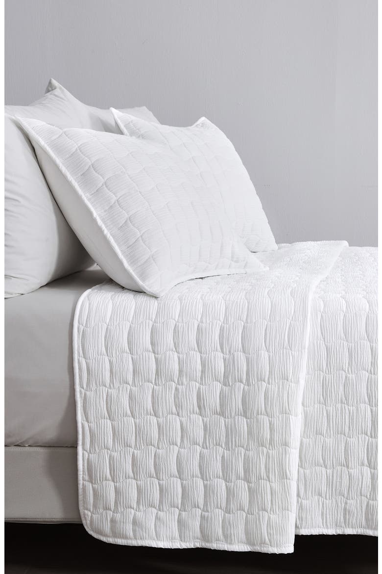 Wave Stitched Quilt Set, Alternate, color, WHITE