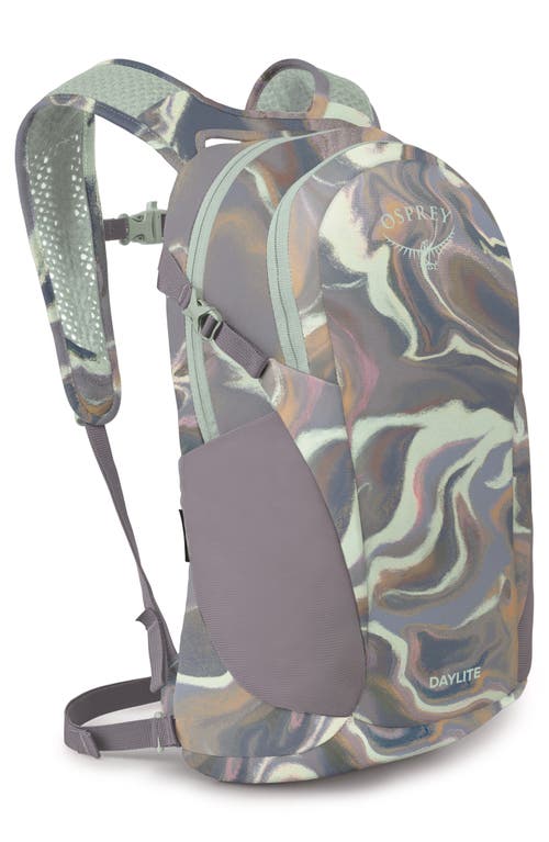 Osprey Daylite 13-liter Backpack In Euphoria Print/soundwave
