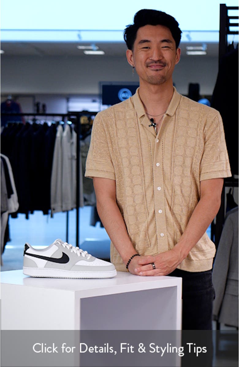 Court Vision Low Sneaker