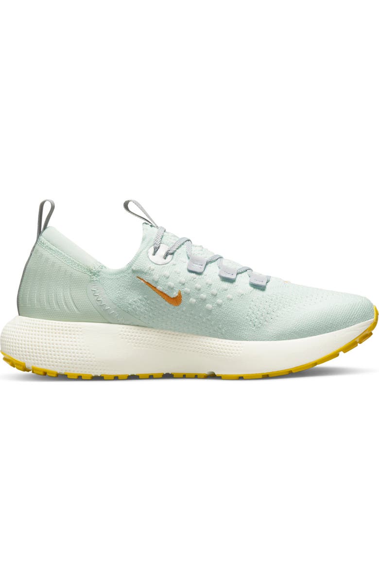 Nike Escape Run Flyknit Running Shoe, Alternate, color, Barely Green/ Football Grey