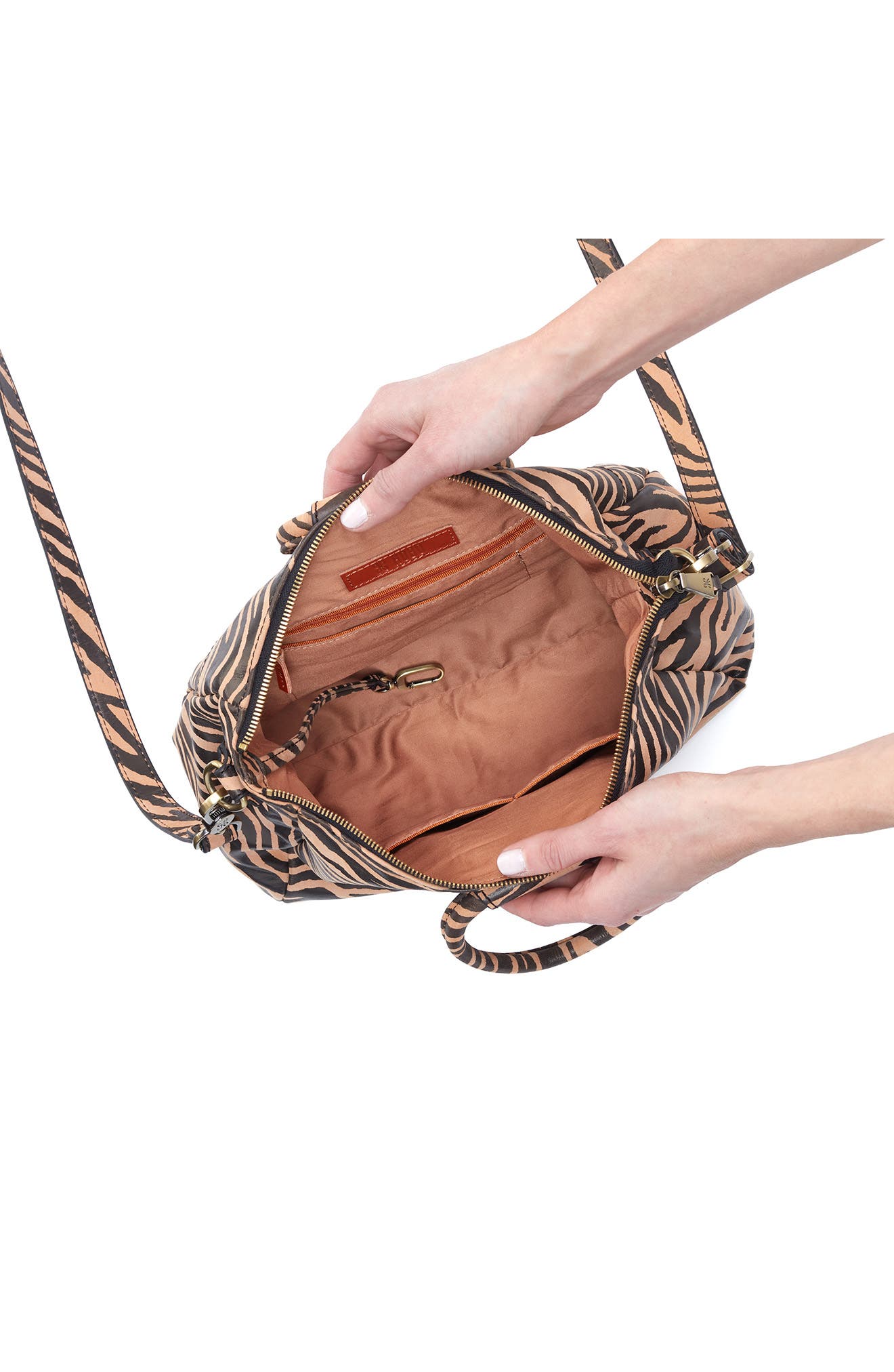 HOBO Large Sheila Leather Satchel, Alternate, color, 