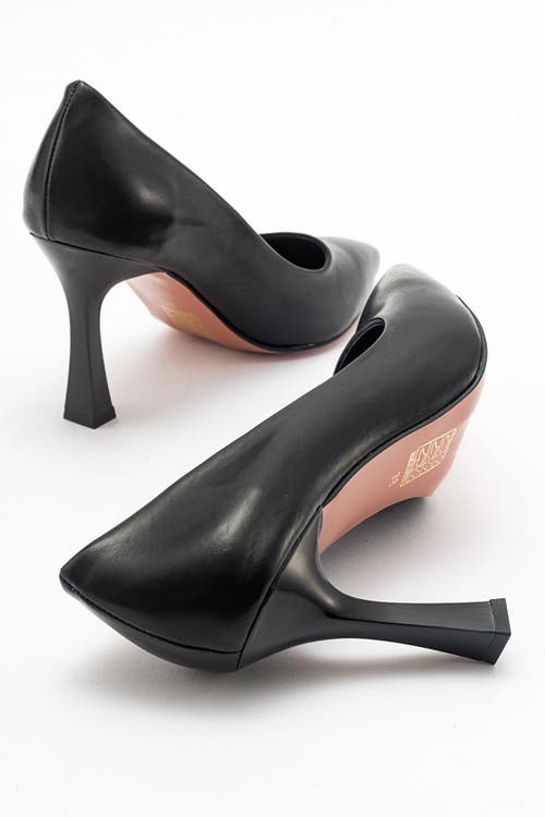 Prologue Shoes Forest Pointed Toe Pump
