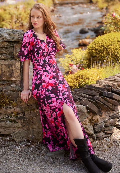 Flutter Sleeve Maxi Dress