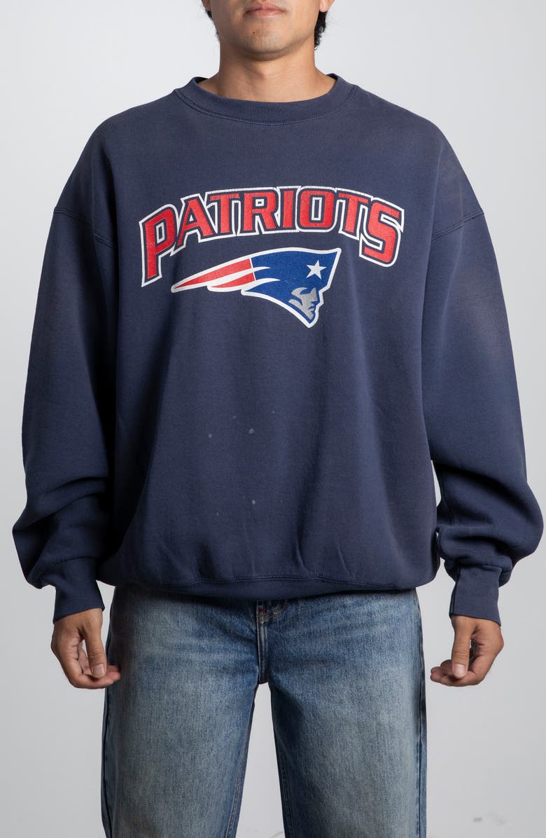 Elwood Vintage Patriots Crewneck Sweatshirt, Main, color,