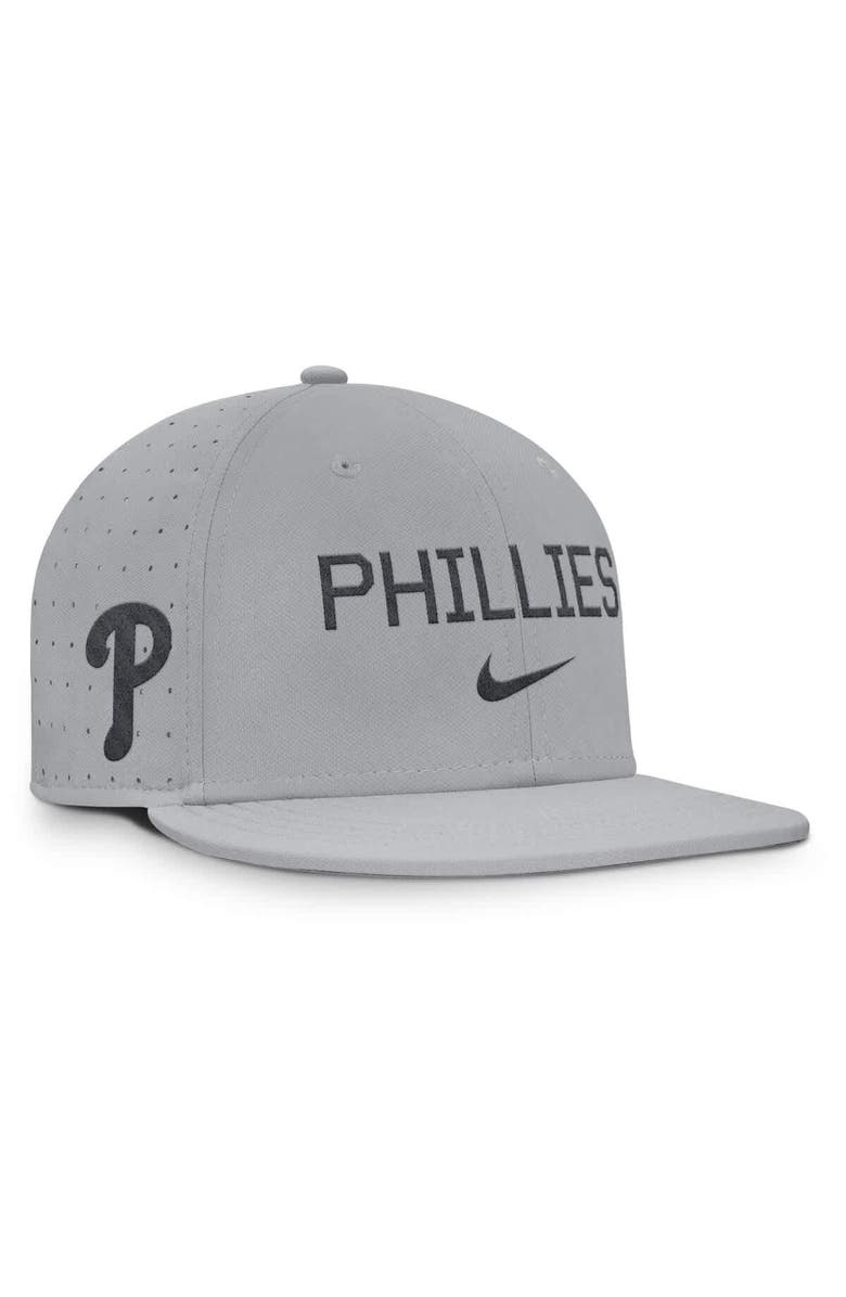 Nike Men's Nike Gray Philadelphia Phillies True Performance Fitted Hat, Main, color, 