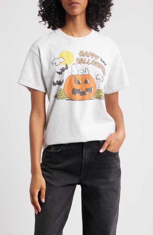 Junk Food Peanuts® Halloween Snoopy Graphic T-Shirt in Ash Grey 