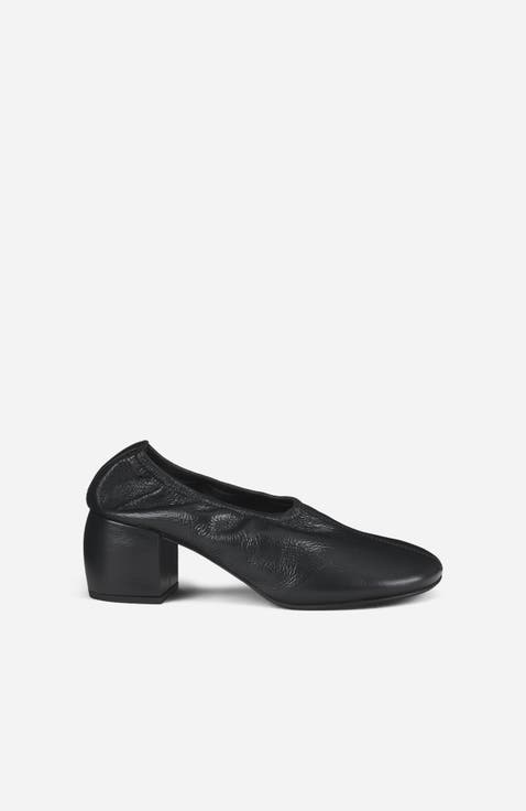 Tina Pump in Leather with Elastic