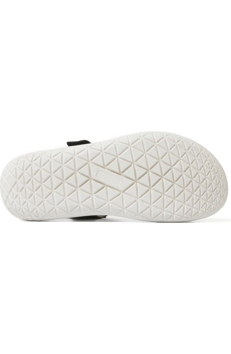 DEARFOAMS Thea Quarter Strap Sandal, Alternate, color, Black