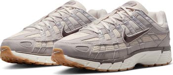 N・K・M・NIKE P-6000 Nike P-6000 Men's Shoes (Metallic Silver/Wolf Grey