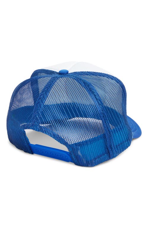 Friday Feelin ' Cheers Patch Trucker Hat In Blue Split