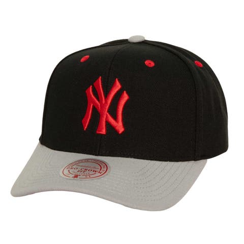 Men's Mitchell & Ness Black New York Yankees Bred Pro Adjustable Hat