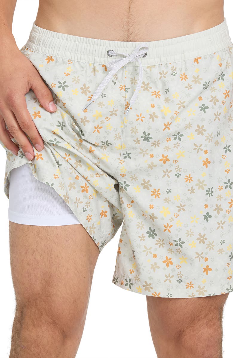Quiksilver Everyday Ditsy Floral Volley Swim Trunks, Alternate, color, Moonstruck