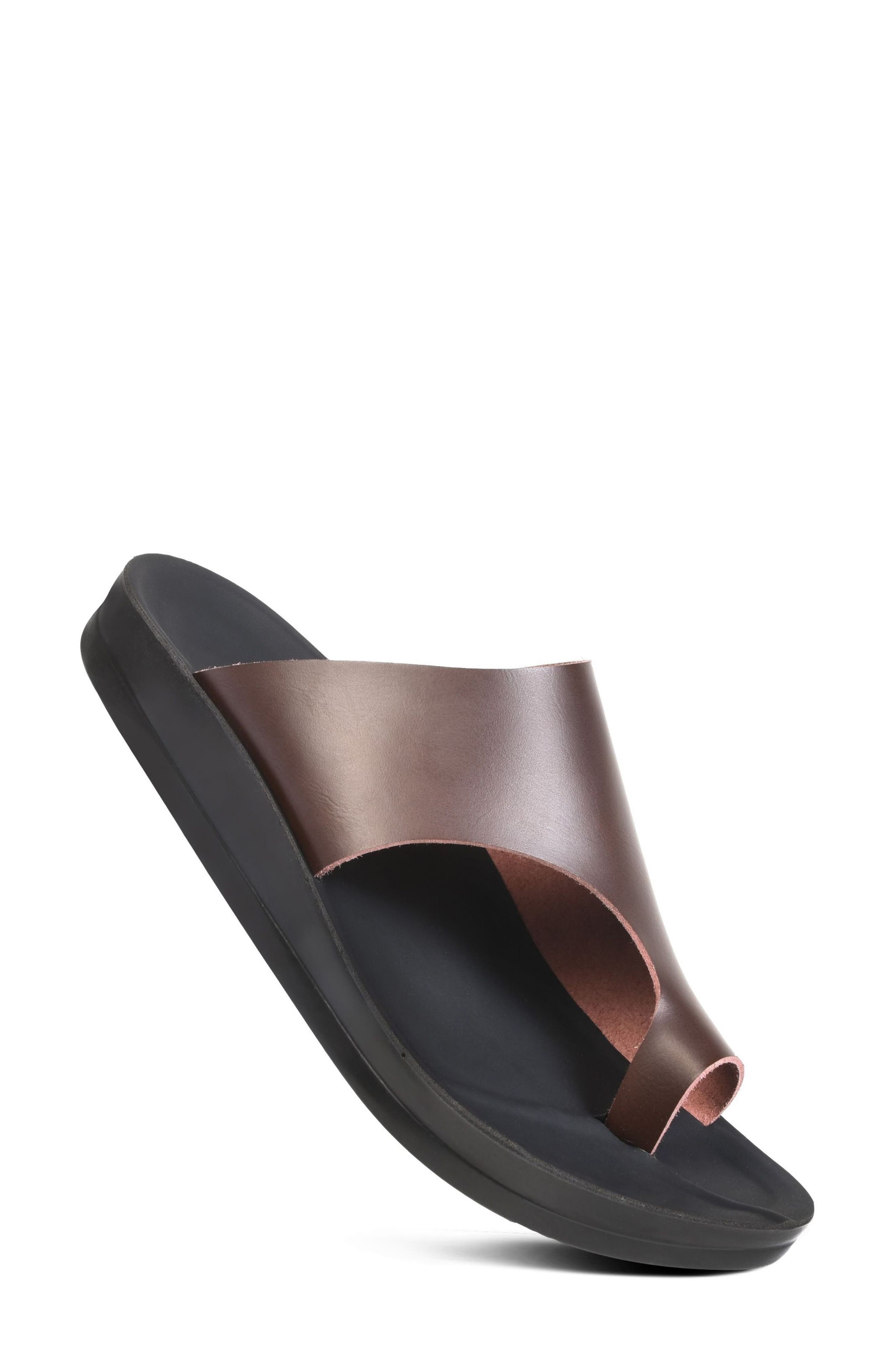 AEROTHOTIC Neritic Toe Loop Side Sandal, Alternate, color, Brown