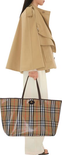 Burberry Large Highlands Tote | Nordstrom
