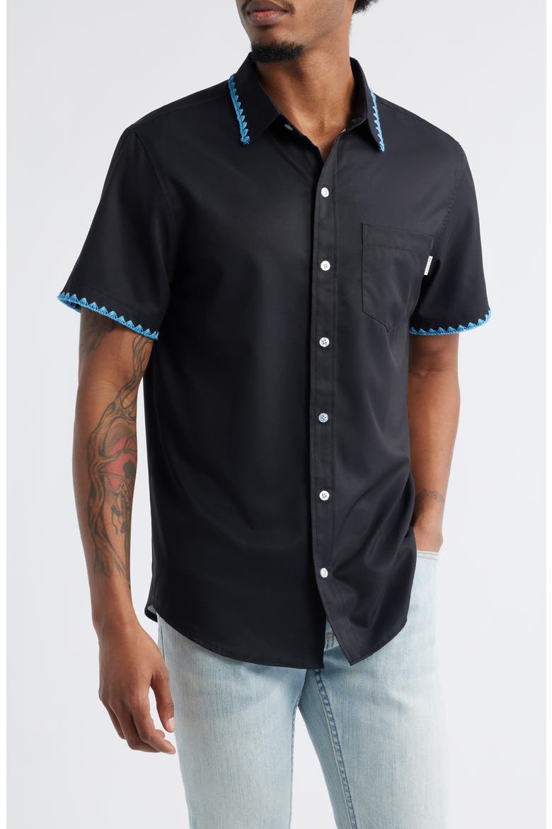Weekend Crochet Trim Short Sleeve Performance Button-Up Shirt, Main, color, BLACK