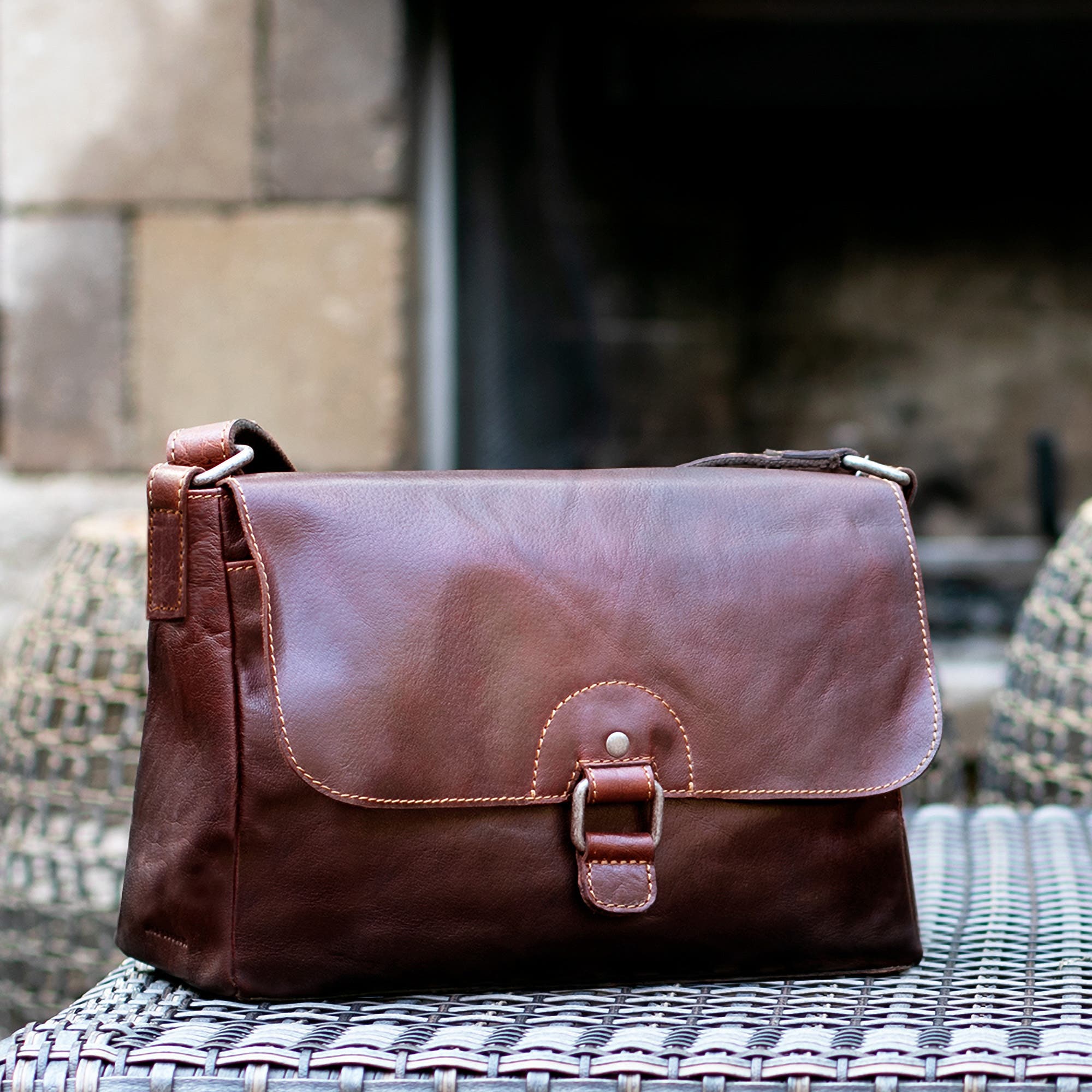 Voyager Olivia Crossbody Bag, Alternate, color, Brown