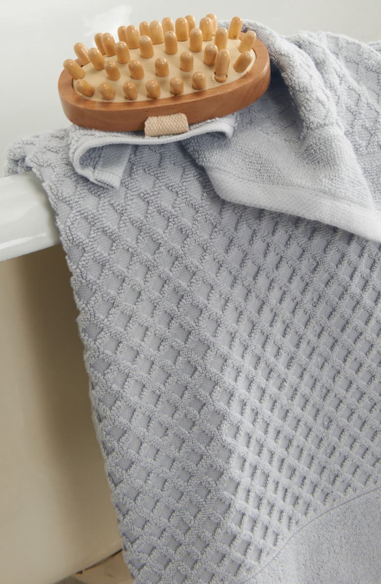 Woven & Weft Diamond Textured 4-Pack Bath Towel Set, Alternate, color, Light Grey