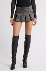 EDIKTED Billi Belted Pleated Faux Leather Miniskort